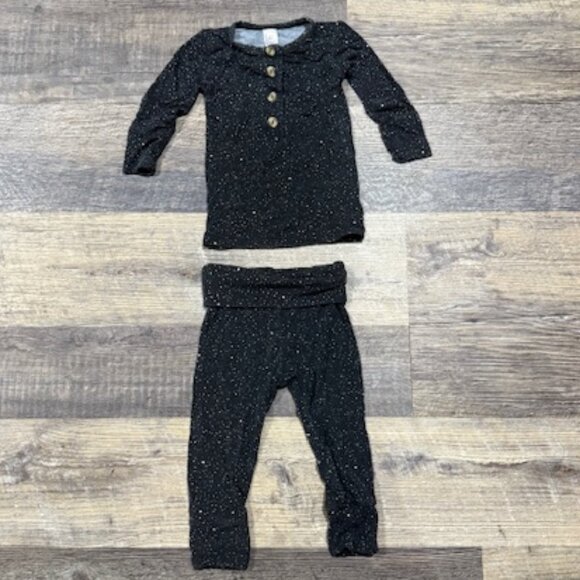 Lou Lou and Company 3-6 Month Pajama Set Ozzy Print - Picture 1 of 7